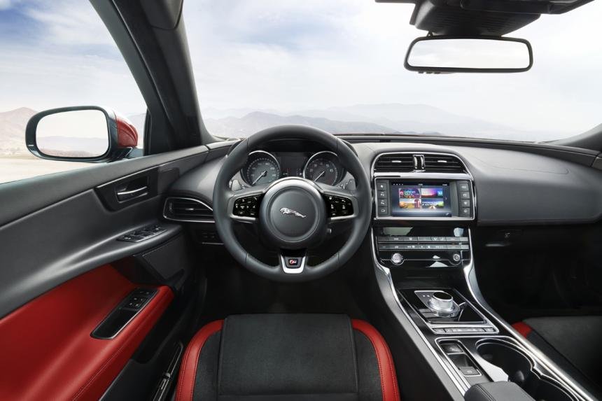 Jaguar XE interior