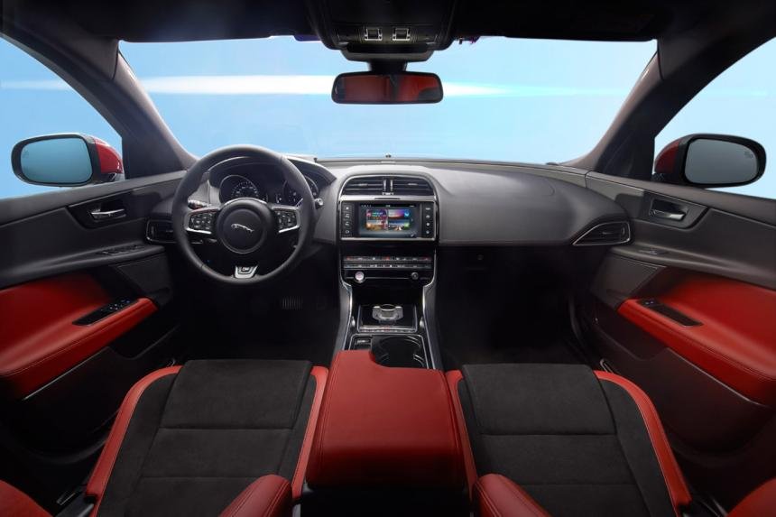 Jaguar XE interiors
