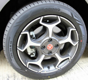 Abarth Punto scorpion wheels