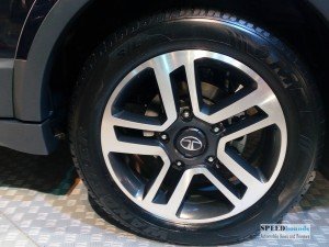 TATA Hexa Allow wheels