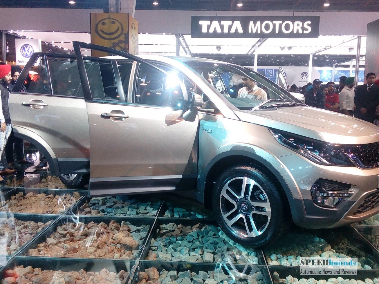 TATA Hexa