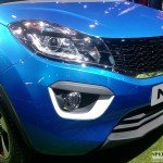 Tata Nexon projector headlamps with DRL