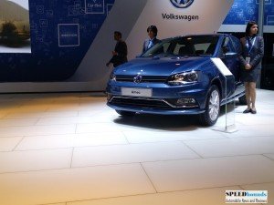VW Ameo front