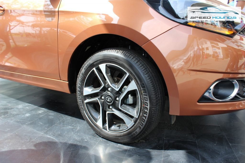 Tata Tigor Diamond Cut Alloys