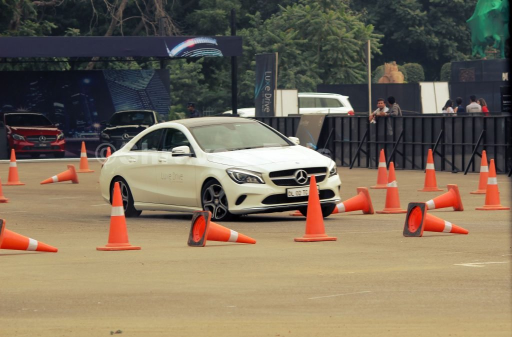 Gallery MErcedes-Benz Luxe Drive