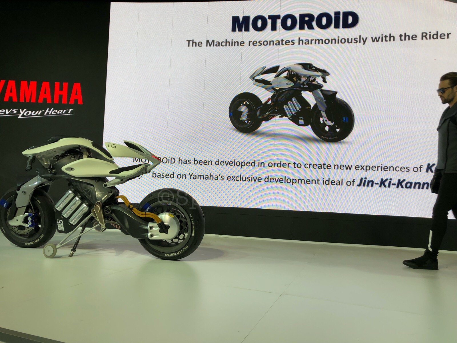 Yamaha MOTOROiD
