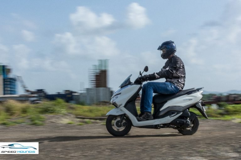 Suzuki Burgman Street Performance