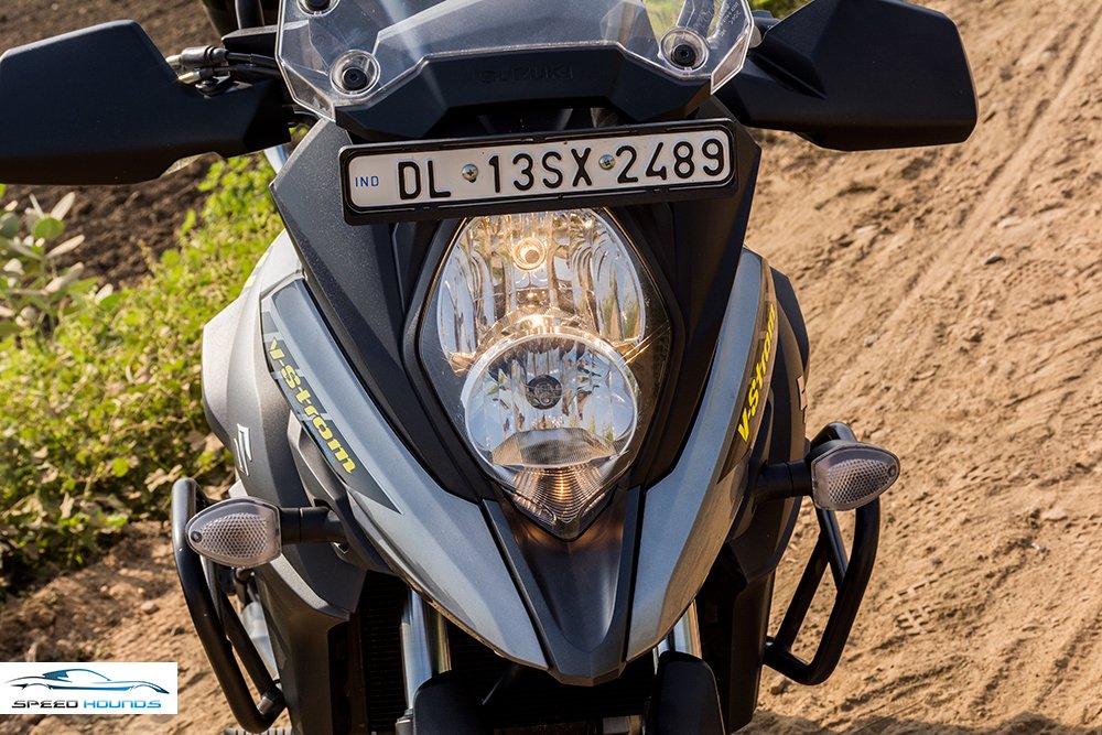 Suzuki Versys 650 XT ABS headlamp review