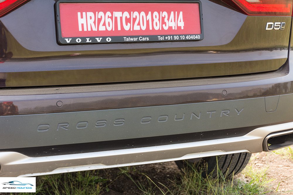Volvo V90 Cross Country Review
