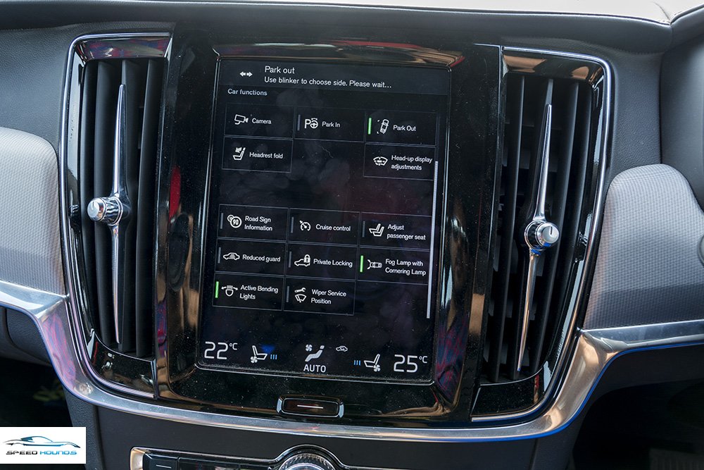 Volvo V90 Cross Country Review