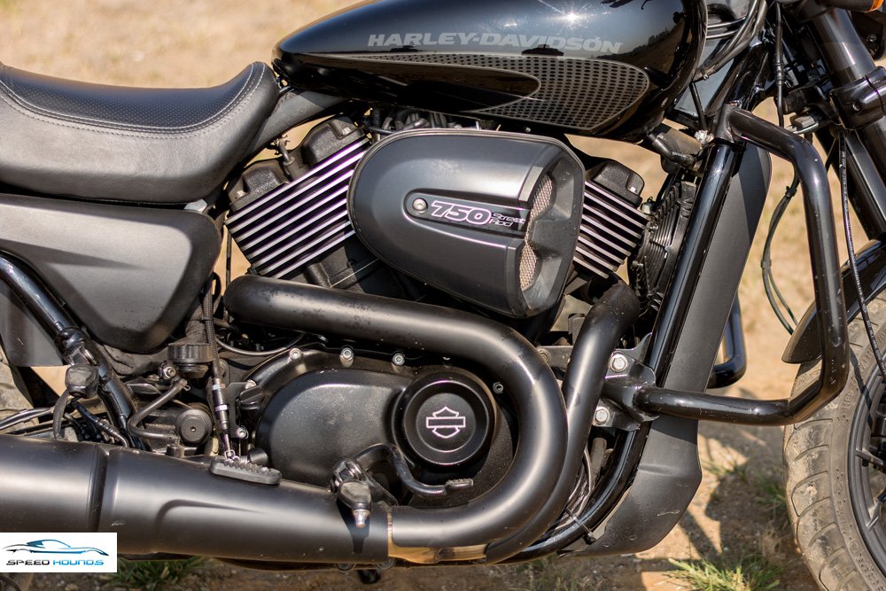 Harley Davidson Street Rod Engine