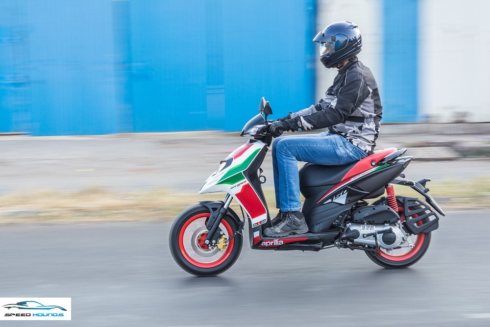 Aprilia SR 150 Race Review