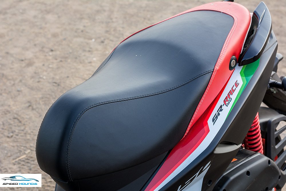 Aprilia SR 150 Race Seat Review