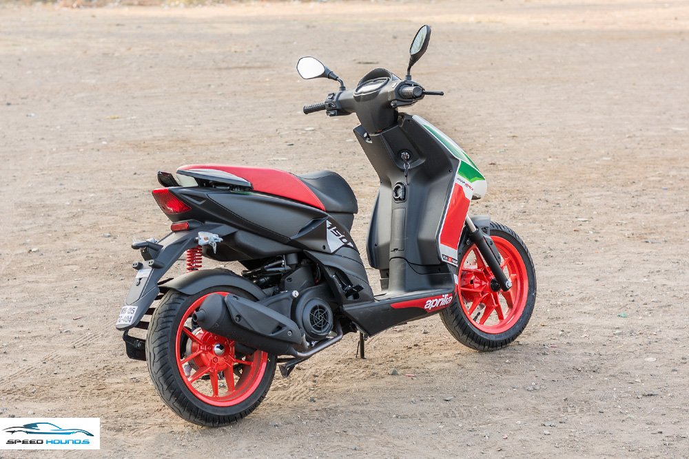Aprilia SR 150 Race Review