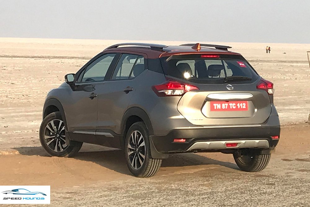 Nissan Kicks rear