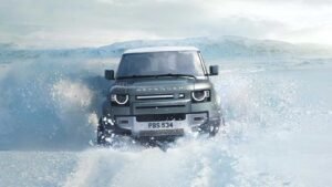 Land Rover Defender Front
