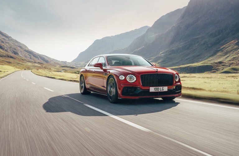 Bentley Flying Spur V8 Launched