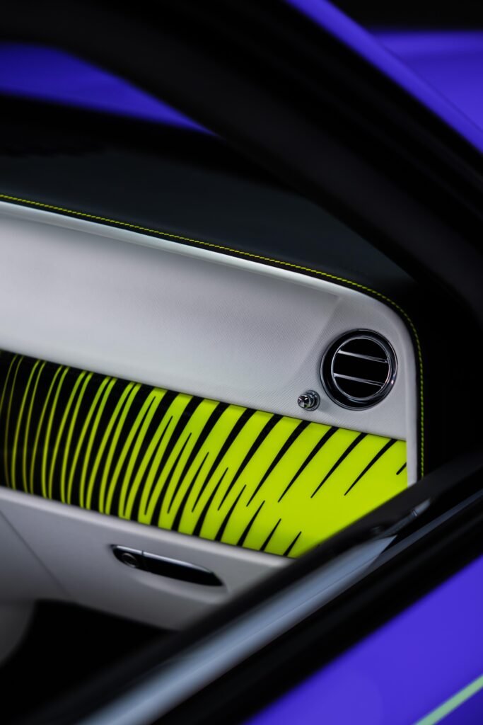 Rolls-Royce Black Badge Neon