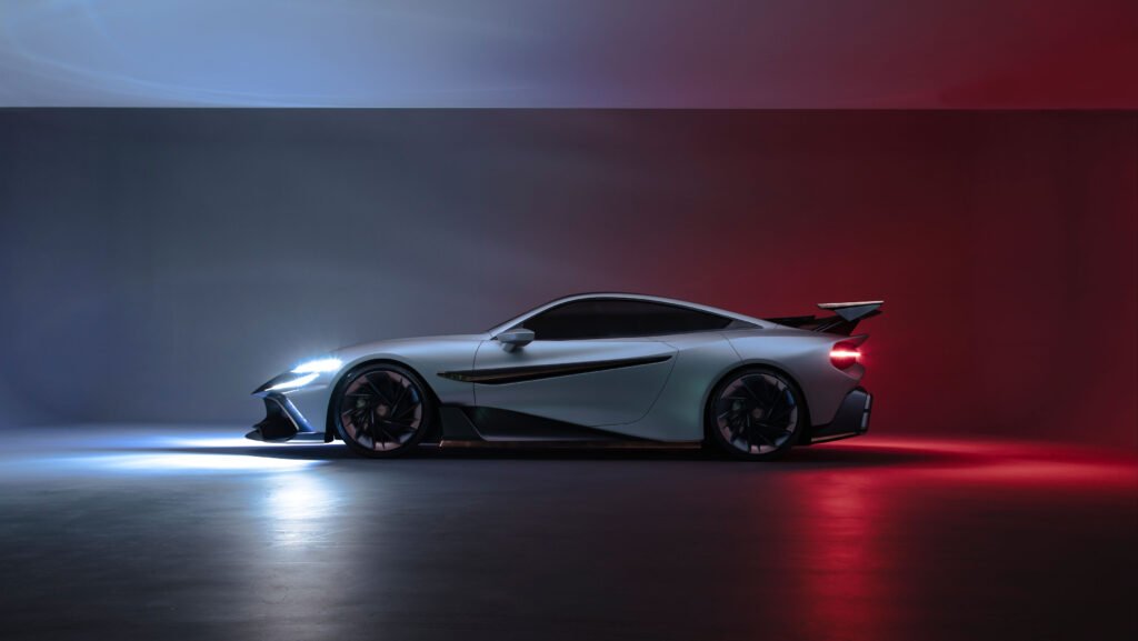 Naran hyper-coupé