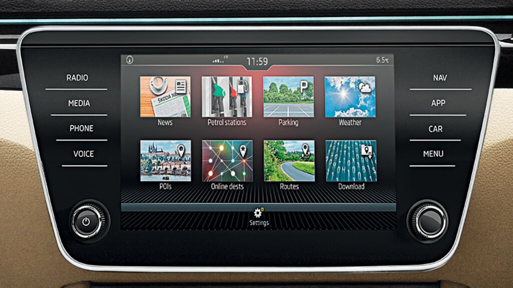 Refreshed Skoda Superb