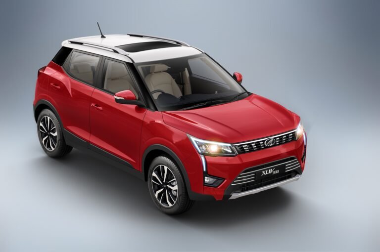 XUV300 Petrol AutoSHIFT
