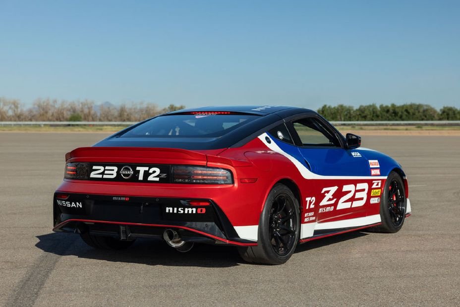 Nissan Project NAT2 Touring 2 Z rear three-quarter view